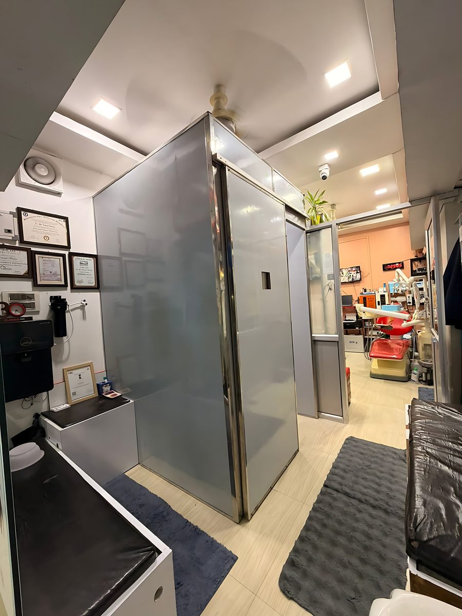 Comfortable, family-friendly clinic interior